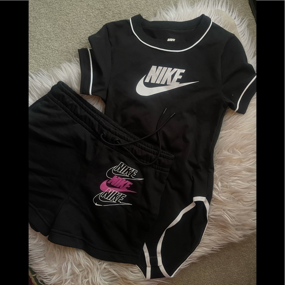 Nike XS bundle